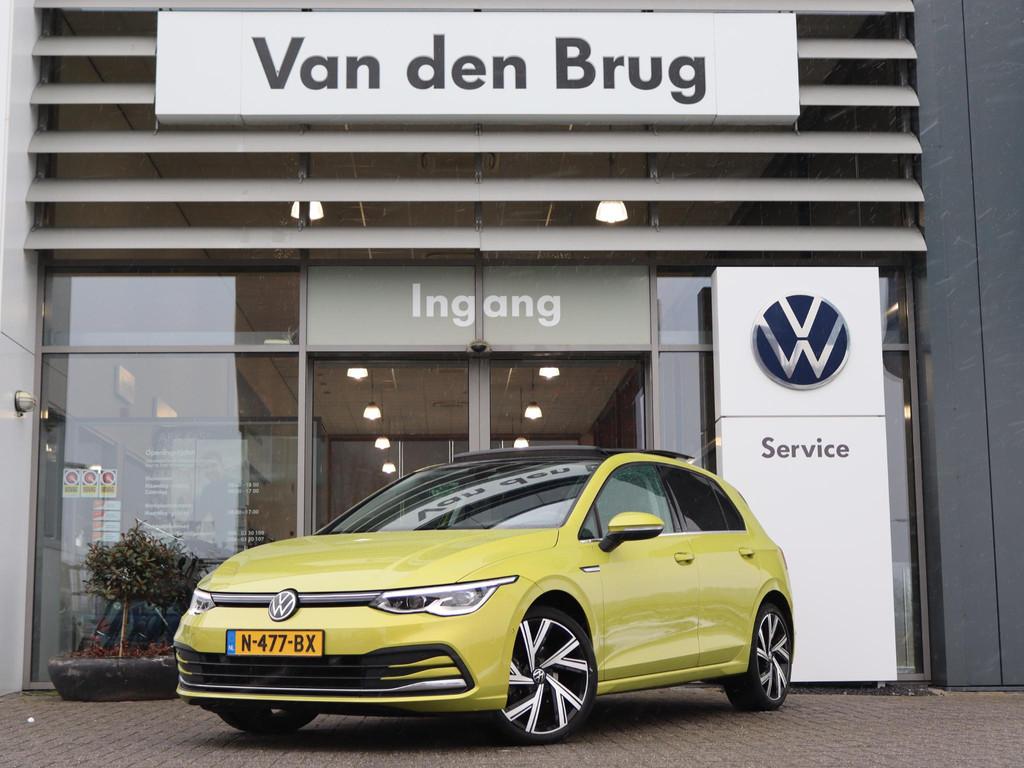 Volkswagen Golf 1.5 eTSI 150 pk DSG Style | Panorama dak | I, Auto's, Volkswagen, Stof, 150 pk, Golf, Geïmporteerd