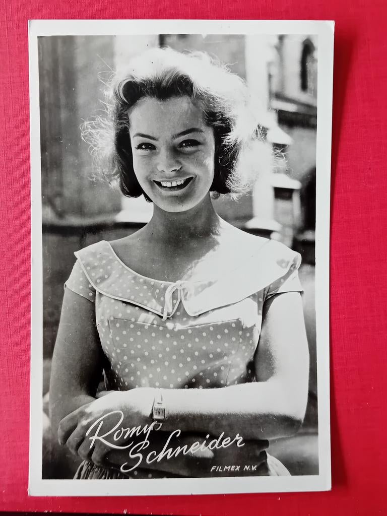 Ansichtkaart Romy Schneider, Ophalen of Verzenden, Foto of Kaart