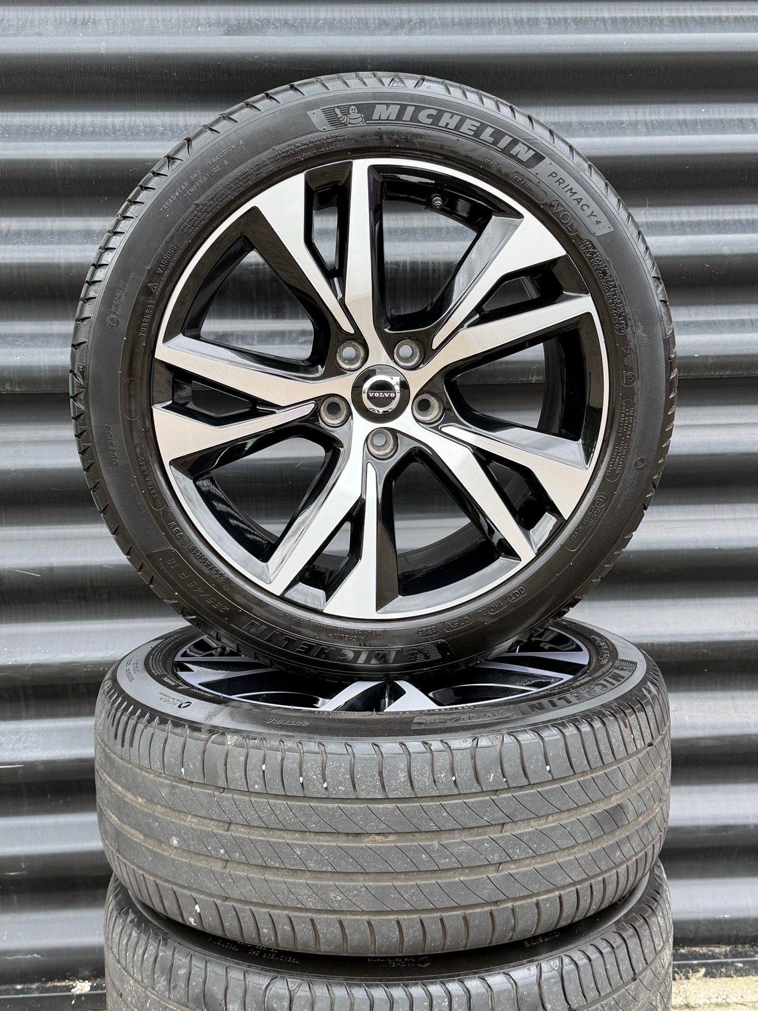 18” zgan R Volvo V60 S60 T6 velgen incl banden, Gebruikt, -, -, Banden en Velgen