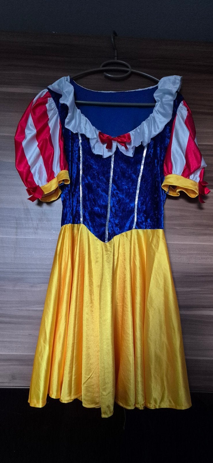 Sneeuwitje pak maat M, Ophalen of Verzenden, Zo goed als nieuw, Carnaval