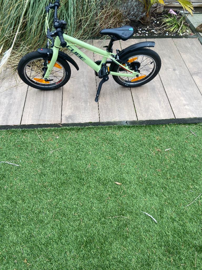 Kinderfiets Cube, Ophalen, Zo goed als nieuw, Velgrem, 16 tot 20 inch