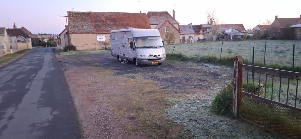 Hymer B674 18XLST 2006 - Compleet en Veilig, Integraal, Ringverwarming, Fiat, Alarm