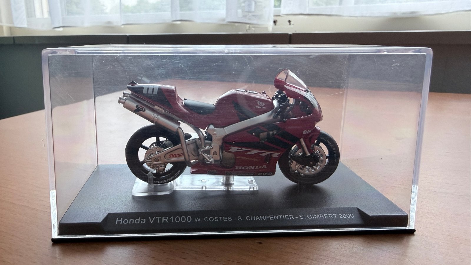 Honda VTR1000 Schaalmodel 1:24 - Costes Charpentier, Overige merken, Ophalen of Verzenden, Zo goed als nieuw, Groter dan 1:32