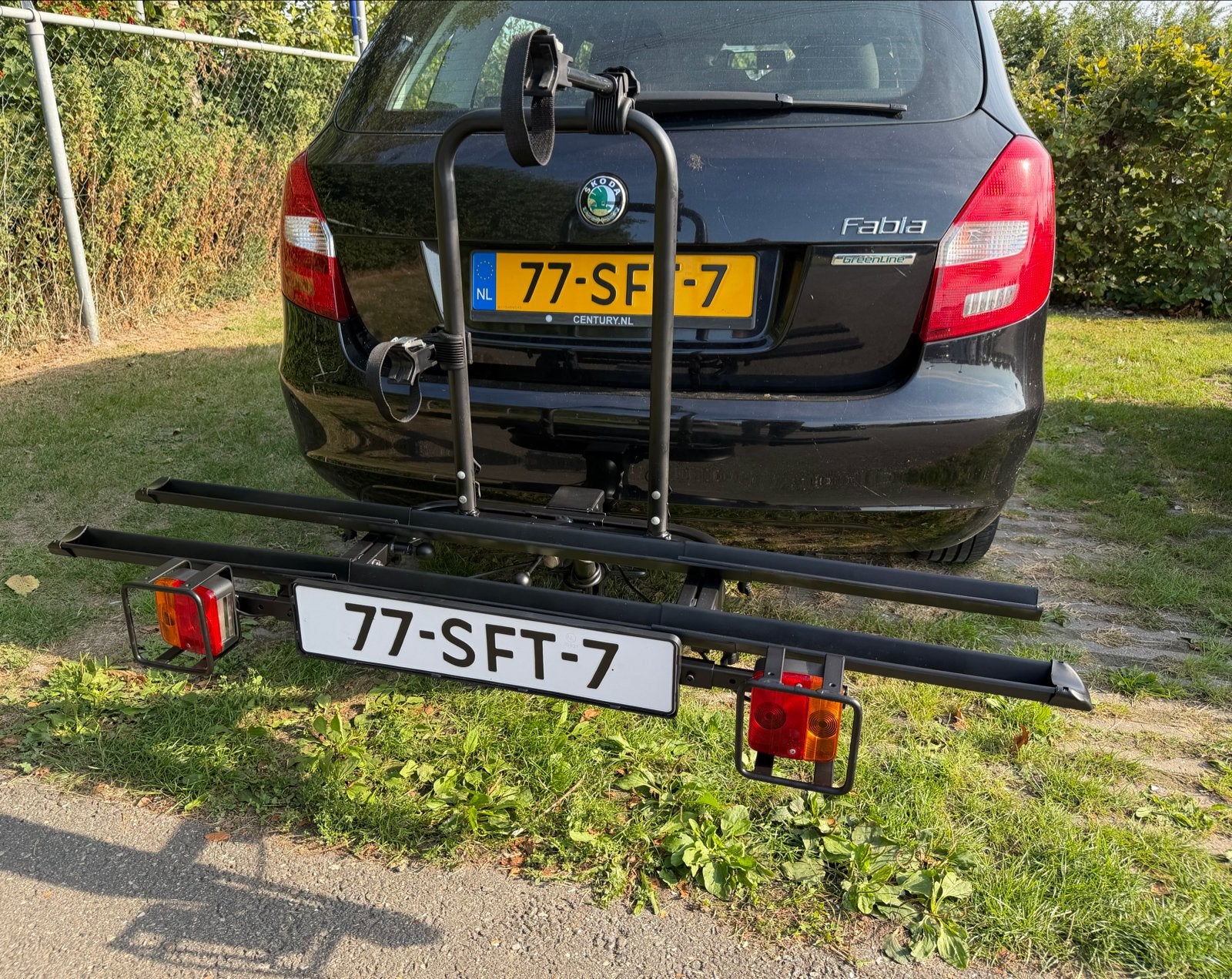 Carlo Compact trekhaak fietsendrager voor 2 fietsen, Gebruikt, Ophalen of Verzenden, 2 fietsen, Trekhaakdrager