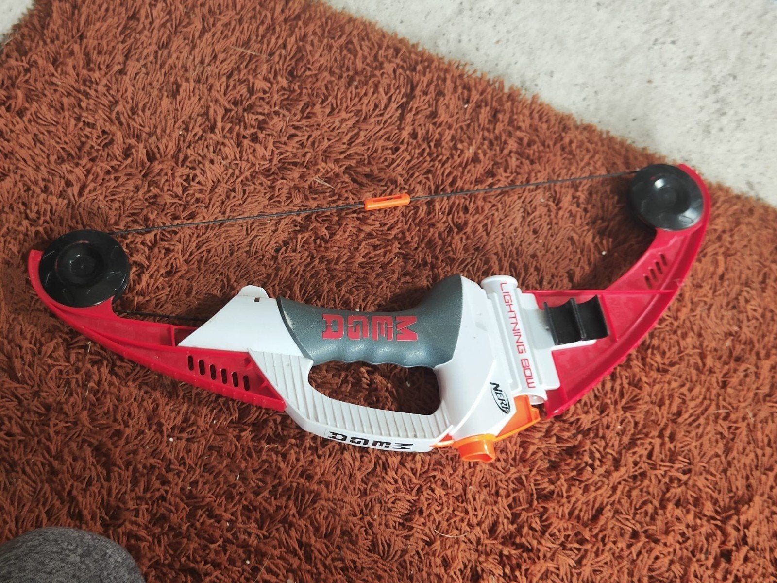 Nerf N-Strike Mega Lightning Bow, Ophalen