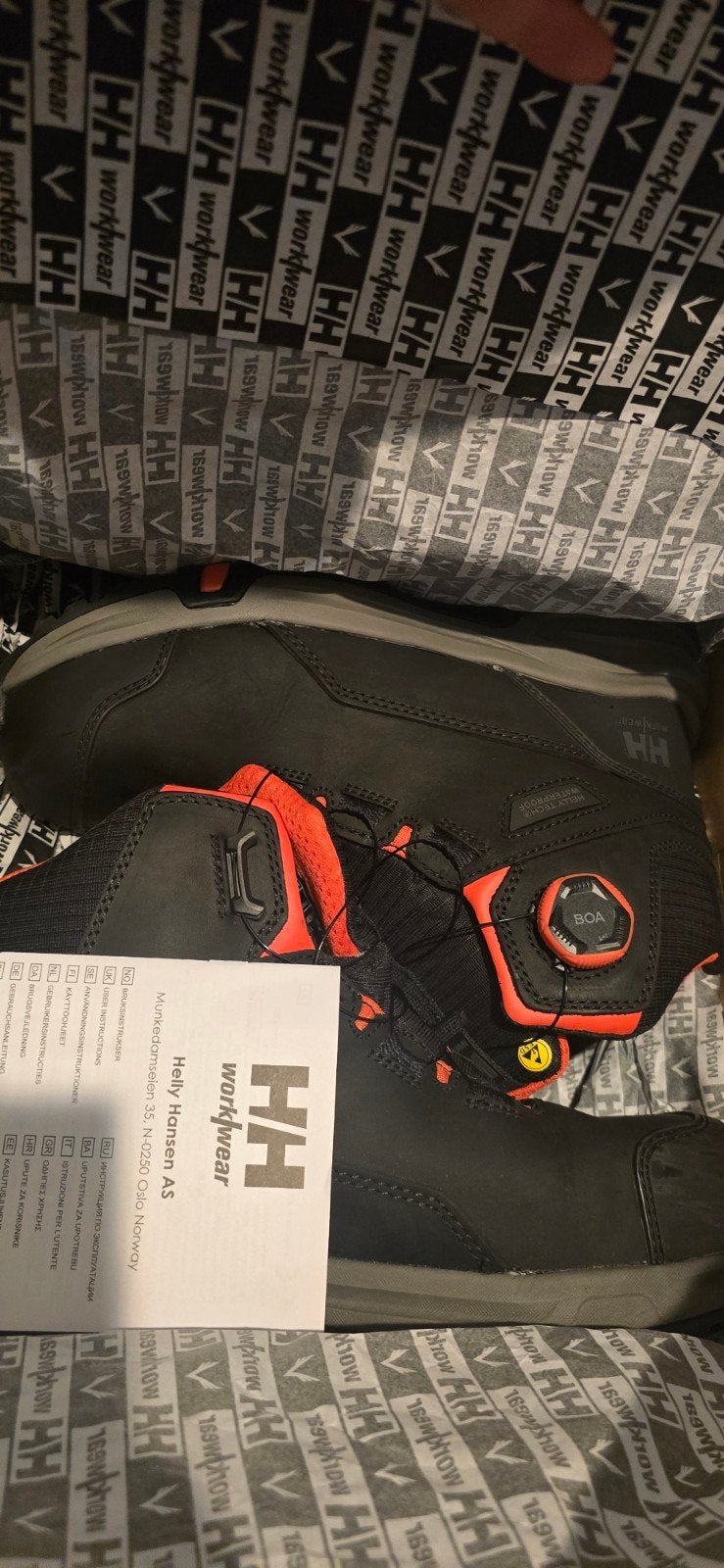 HH werkschoenen mast 42, Ophalen, Helly Hansen, Zwart, Zo goed als nieuw