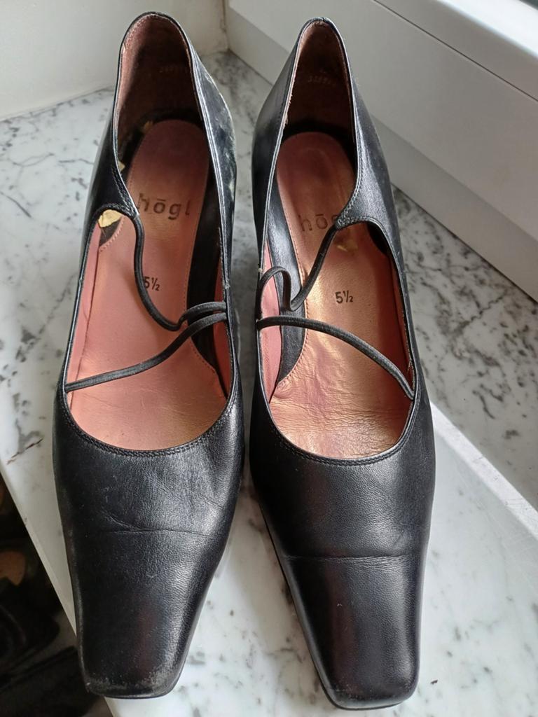 Högl Pumps maat 5,5 (38,5) nieuwstaat, Zwart, Ophalen of Verzenden, Zo goed als nieuw, Högl