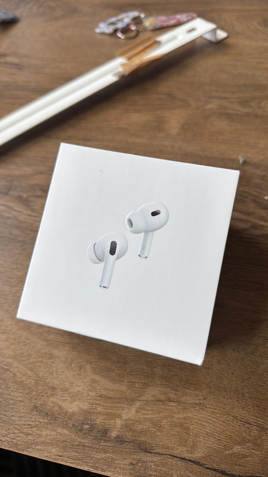 Apple airpods pro doosje, Telecommunicatie, Mobiele telefoons | Oordopjes, Ophalen of Verzenden, Zo goed als nieuw