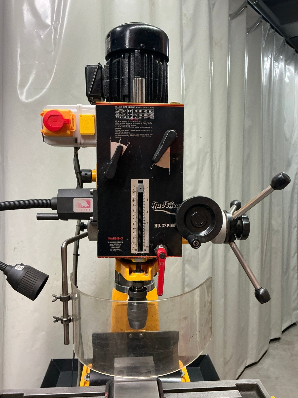 Te koop Boorfreesmachine Huvema, Ophalen, Zo goed als nieuw, Elektrisch, Overige soorten