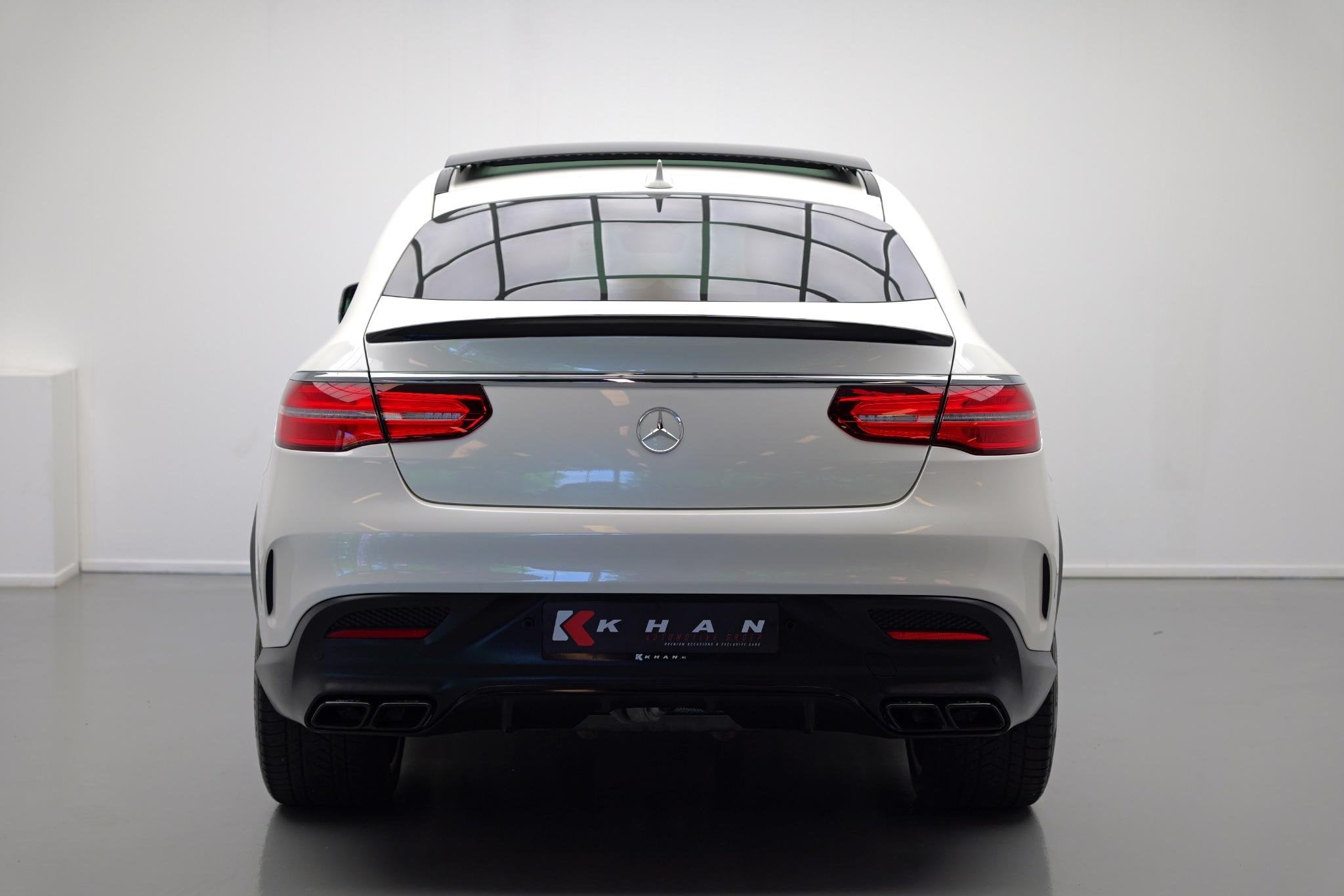 Mercedes-Benz GLE-klasse GLE63 AMG Coupe 4MATIC |Pano|Massag, Auto's, Automaat, 5461 cc, Gebruikt, Wit