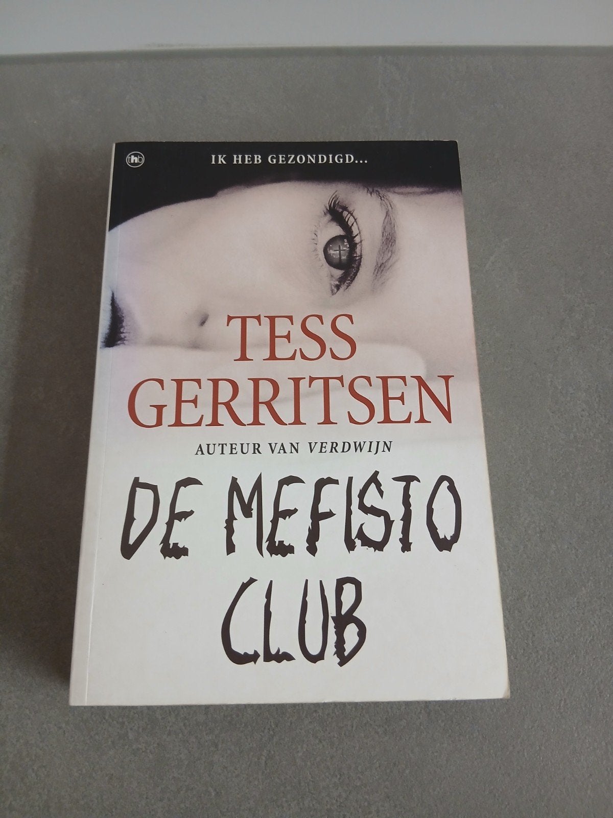 Tess Gerritsen - De Mefisto Club, Ophalen of Verzenden, Zo goed als nieuw, Tess Gerritsen