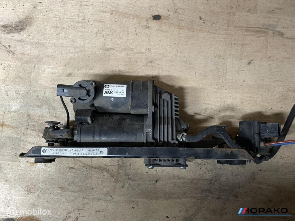 Luchtvering compressor BMW 5 serie E61, Auto-onderdelen, Gebruikt, Einsteinlaan 5 rijswijk, Bmw, Ophalen of Verzenden
