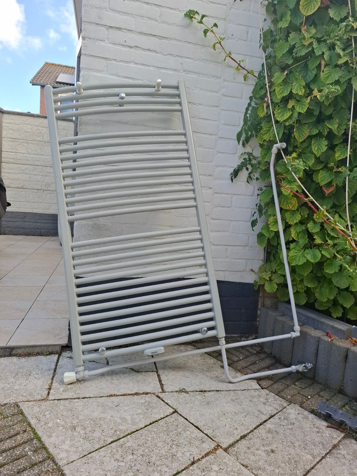 Vasco badkamer radiator, Doe-het-zelf en Verbouw, Ophalen, Gebruikt, Radiator, 60 tot 150 cm