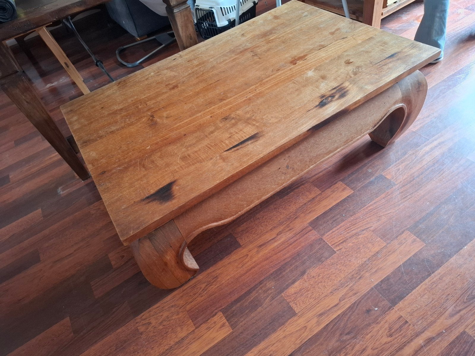 Massief Teak houten opium tafel, buffetkast/eettaf Kersehout, Ophalen of Verzenden