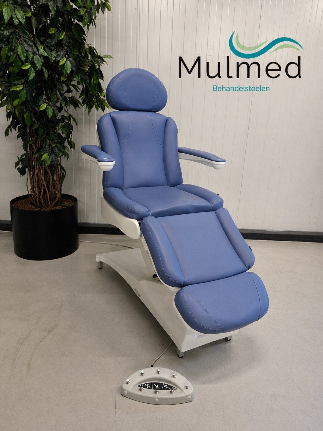 Elektrische behandelstoel of pedicurestoel Bentlon Gold ZGAN