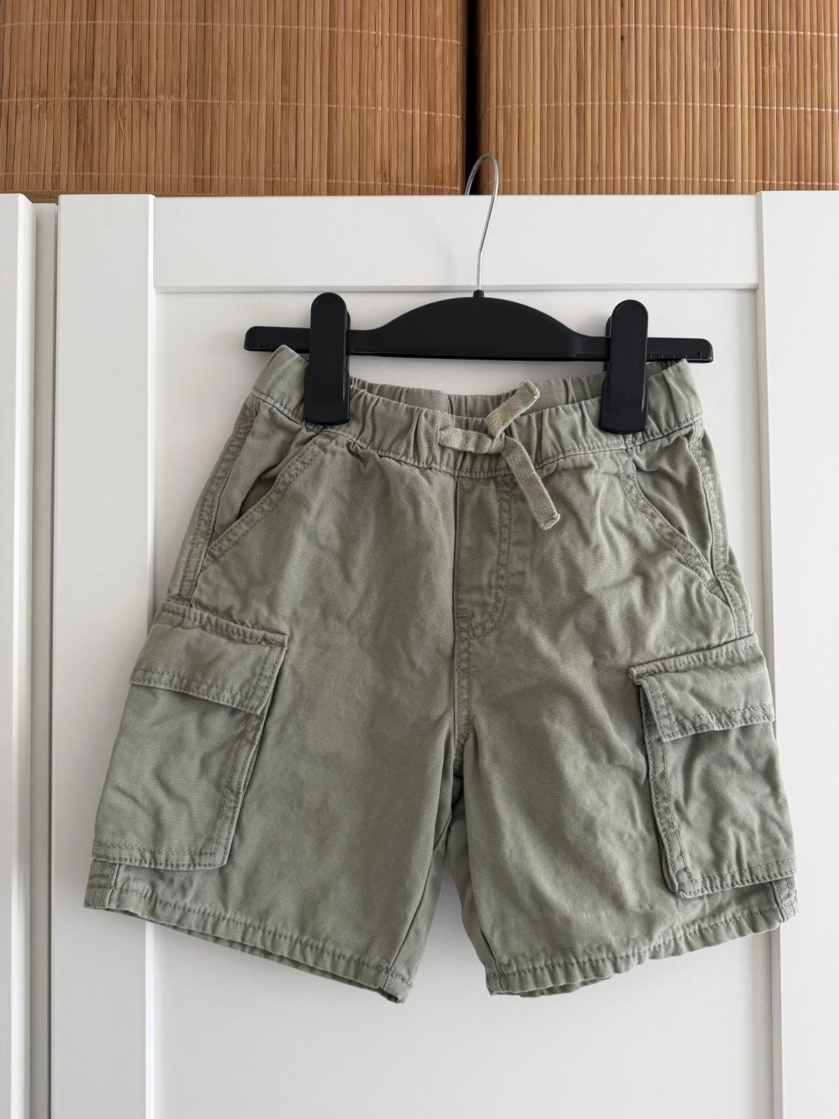 H&M Korte Broek Cargo Stijl Maat 110 (4-5 Jaar), Broek, Gebruikt, H&M, Ophalen of Verzenden
