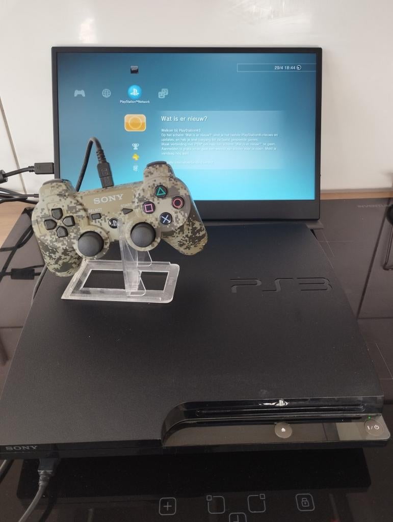 PlayStation 3 Slim met controller en 10 spellen, Ophalen of Verzenden, Zo goed als nieuw, 120 GB, Met 1 controller