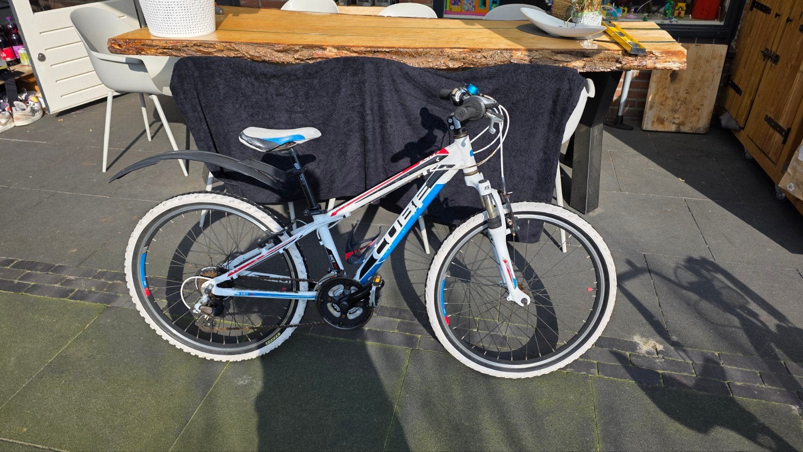 Cube Mountainbike 24 inch - Wit/Blauw, Fietsen en Brommers, Fietsen | Mountainbikes en ATB, Minder dan 45 cm, Ophalen, Gebruikt