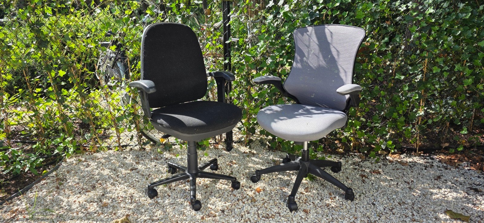 2x Ergonomische Bureaustoelen - Gratis af te halen Weert, Ophalen, Gebruikt, Grijs, Bureaustoel