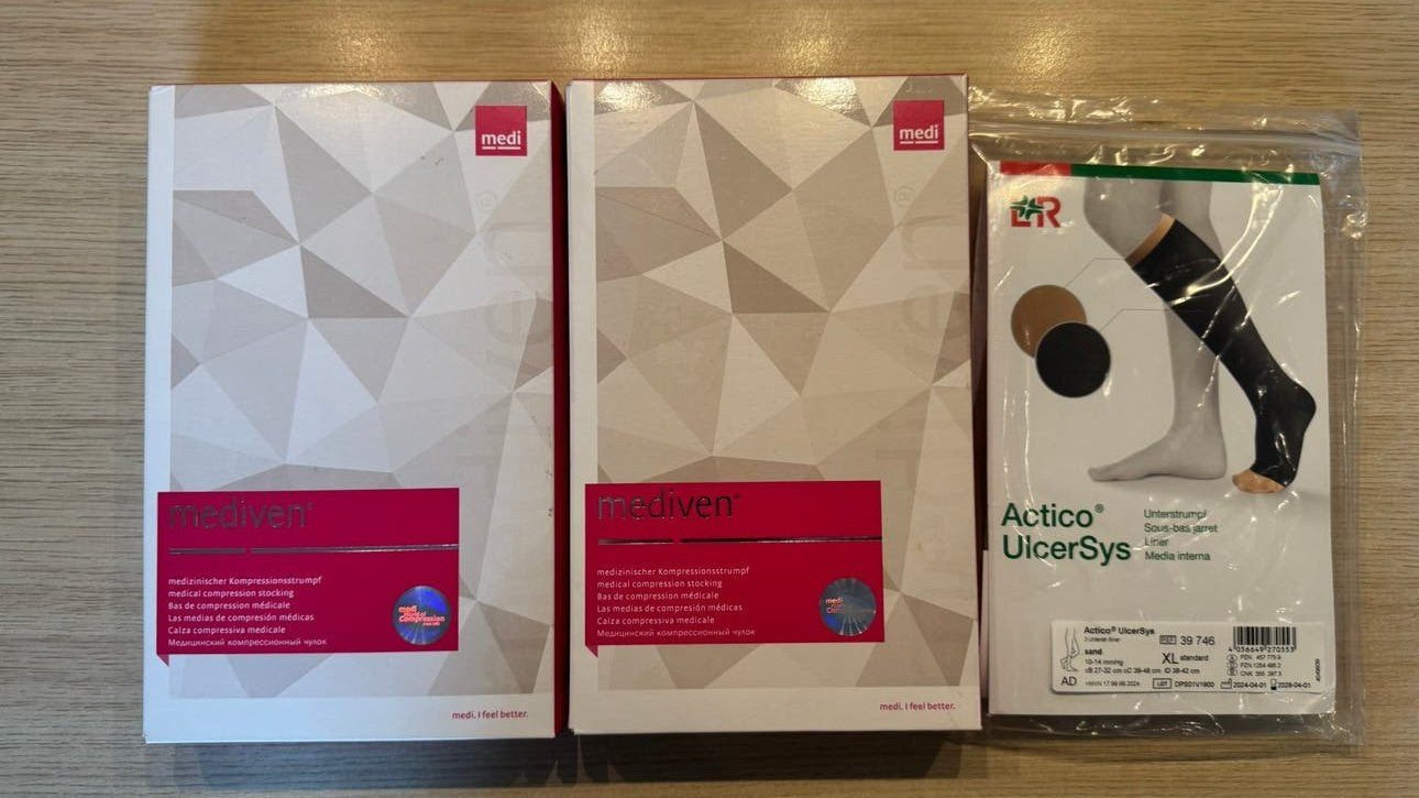 set STEUNKOUSEN (mediven mondi / actico ulcersys) NIEUW !!!, Diversen, Ophalen of Verzenden, Nieuw