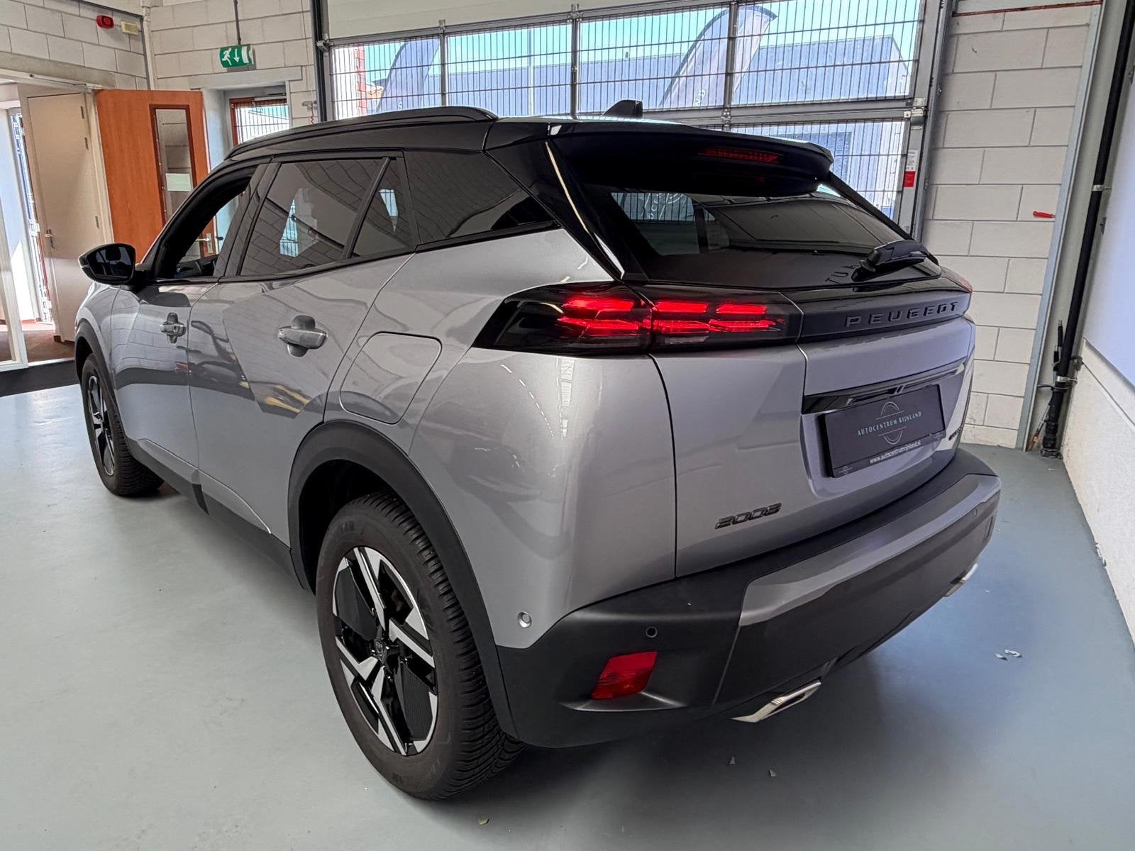 Peugeot 2008 1.2 Hybrid 145 GT Automaat, 1 Jaar Bovag Garant, 1199 cc, Bedrijf, Nieuw, Hybride Elektrisch/Benzine