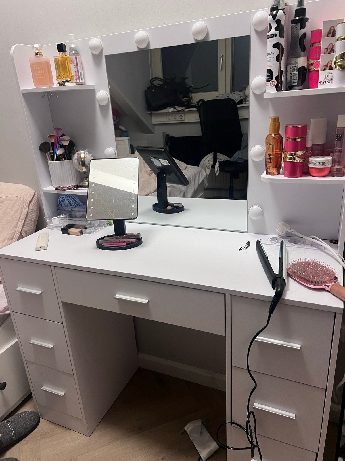 Witte make-up tafel met spiegel en verlichting, Ophalen of Verzenden, Zo goed als nieuw, Eenpersoons