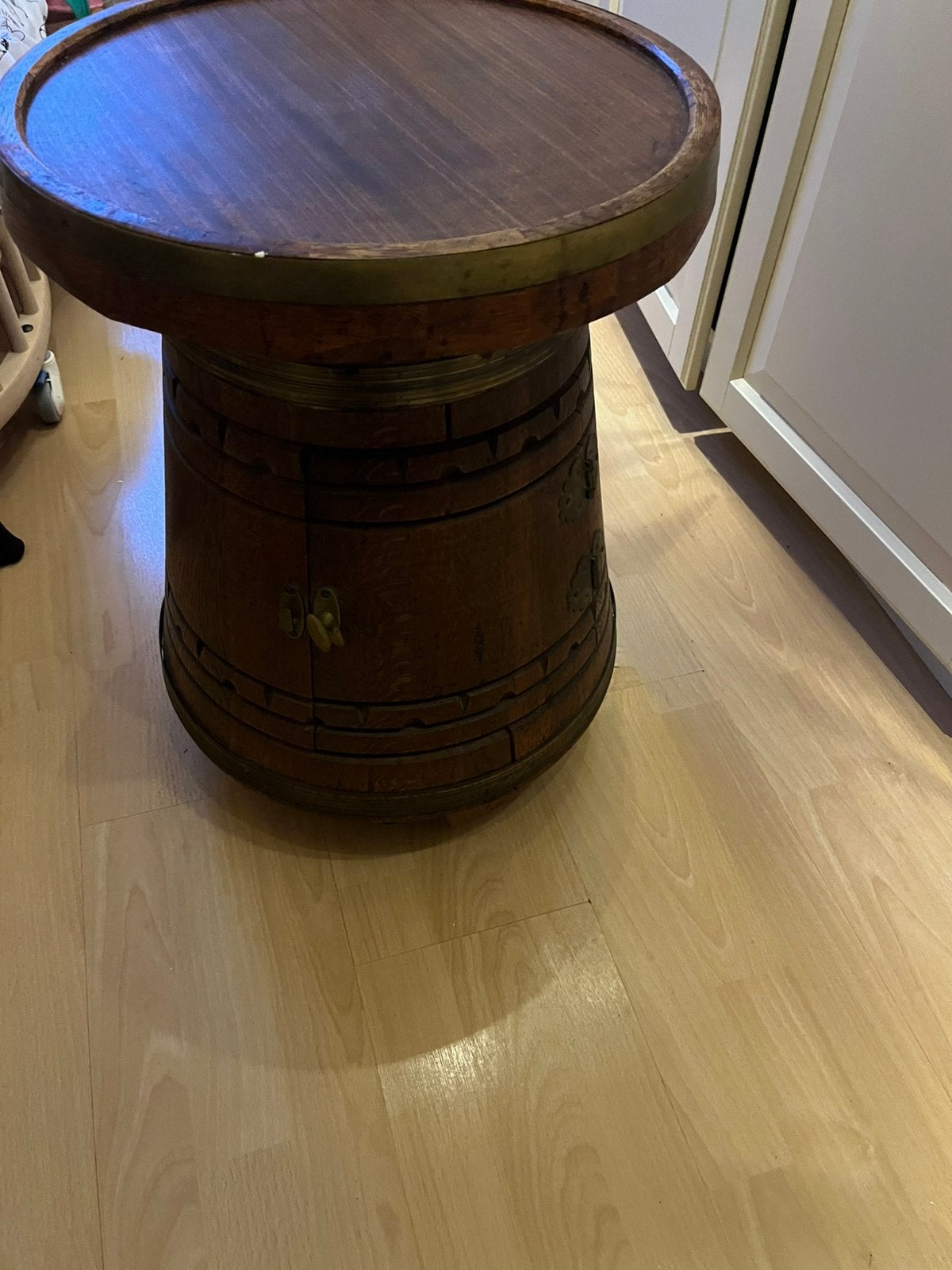 Wijn tafeltje, Huis en Inrichting, Ophalen, Minder dan 55 cm, Rond, Zo goed als nieuw