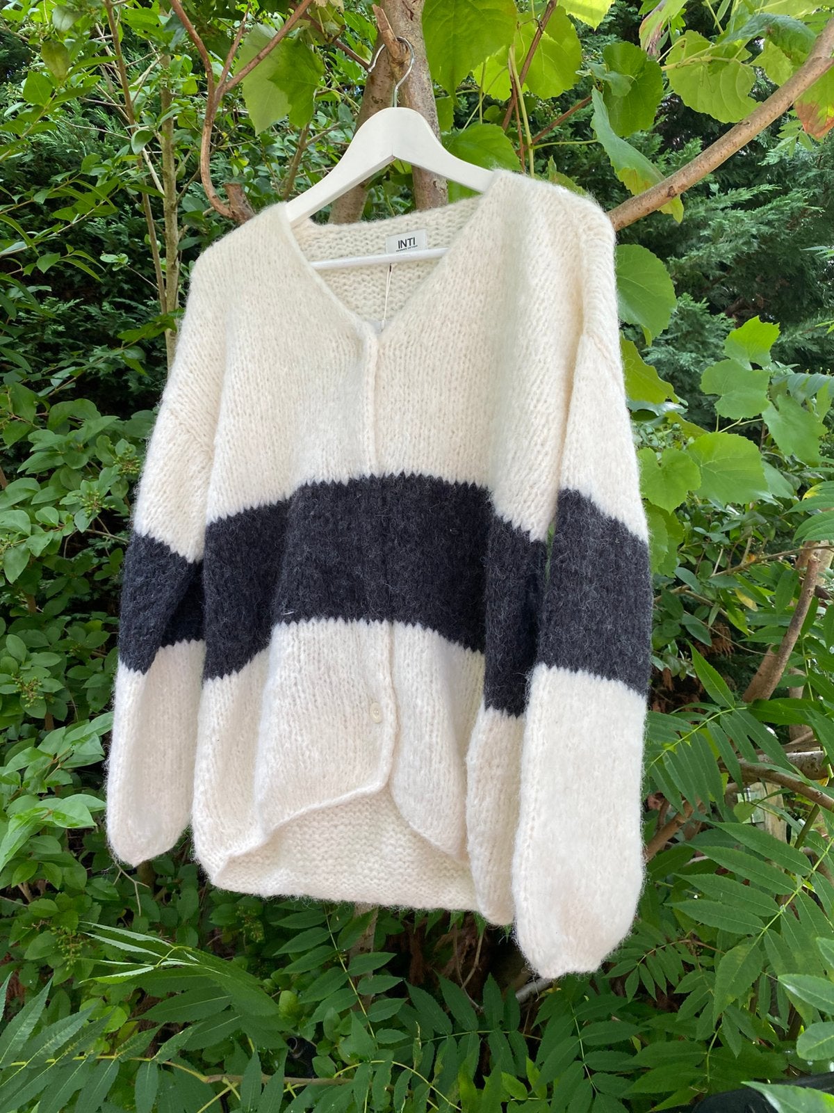 Zacht en warm vest INTI baby-alpacawol mt L, Verzenden, Nieuw, Maat 42/44 (L), Grijs