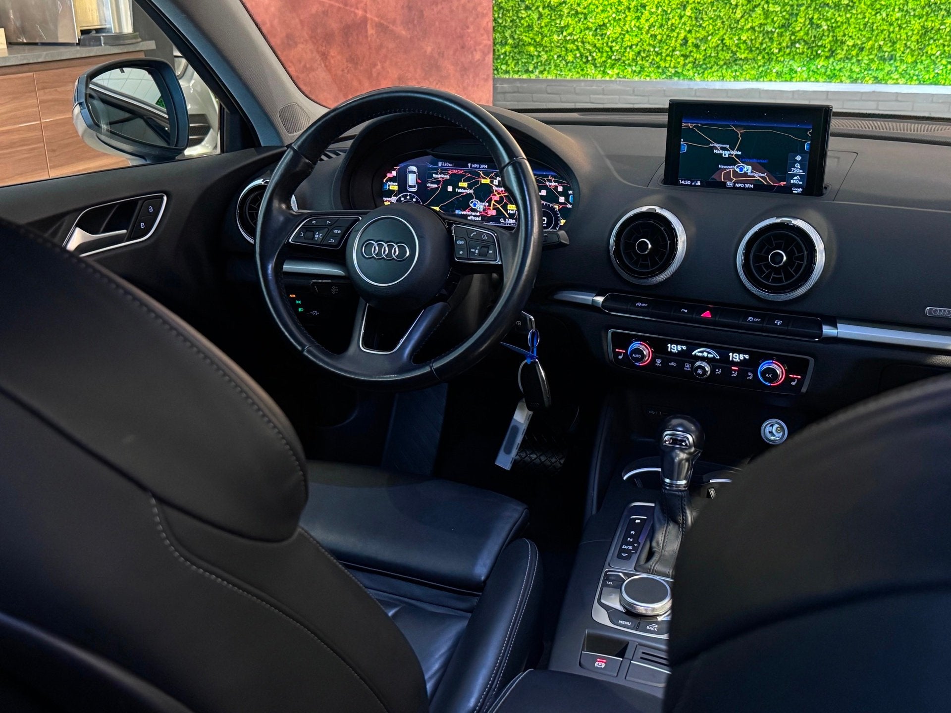 Audi A3 Sportback 1.4 TFSI CoD S-Line 150 PK |VIRTUAL|APPLEC, Auto's, Audi, Gebruikt, 4 cilinders, 150 pk, Leder