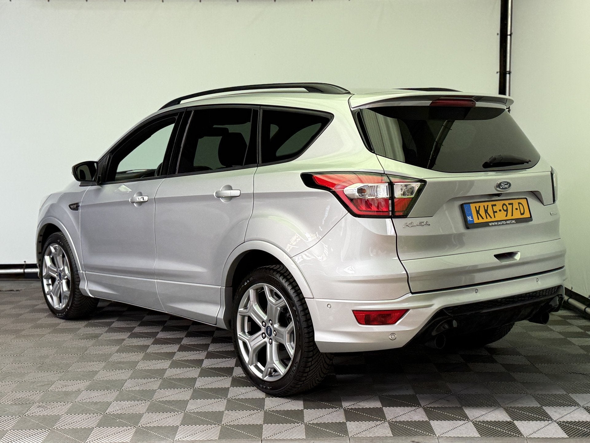 Ford Kuga 1.5 EcoBoost ST Line Zeer Compleet (bj 2018), Auto's, 4 cilinders, Bedrijf, Handgeschakeld, Automatische klimaatregeling