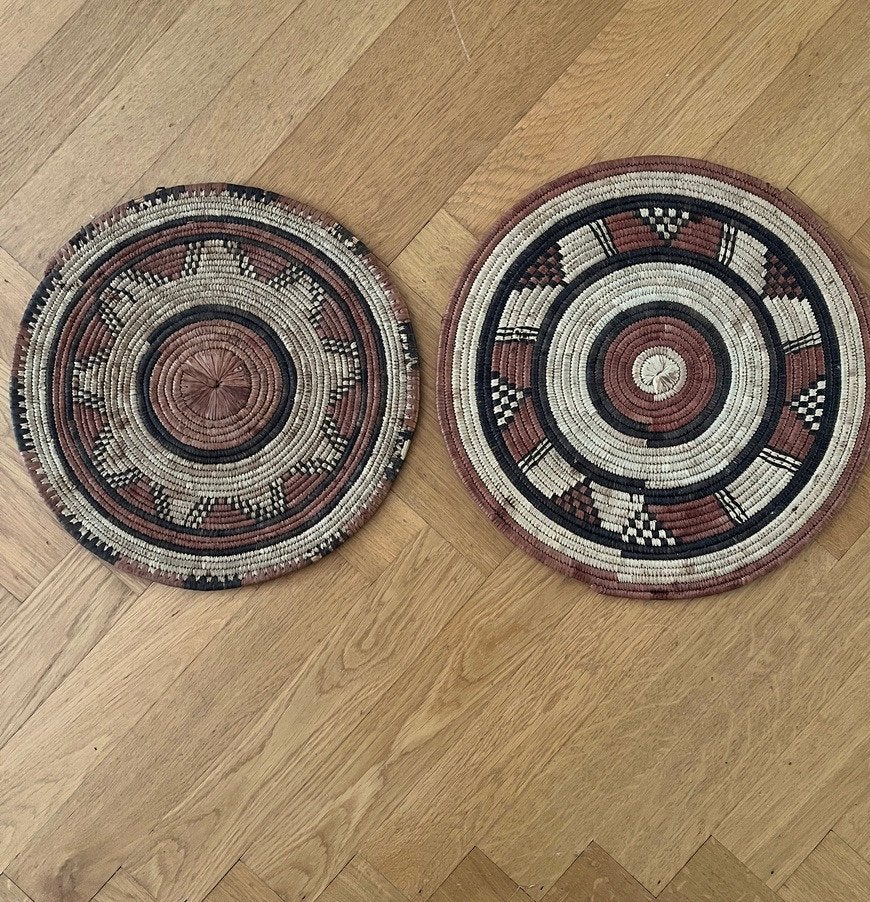 Twee gevlochten wanddecoraties, Ophalen of Verzenden, Zo goed als nieuw
