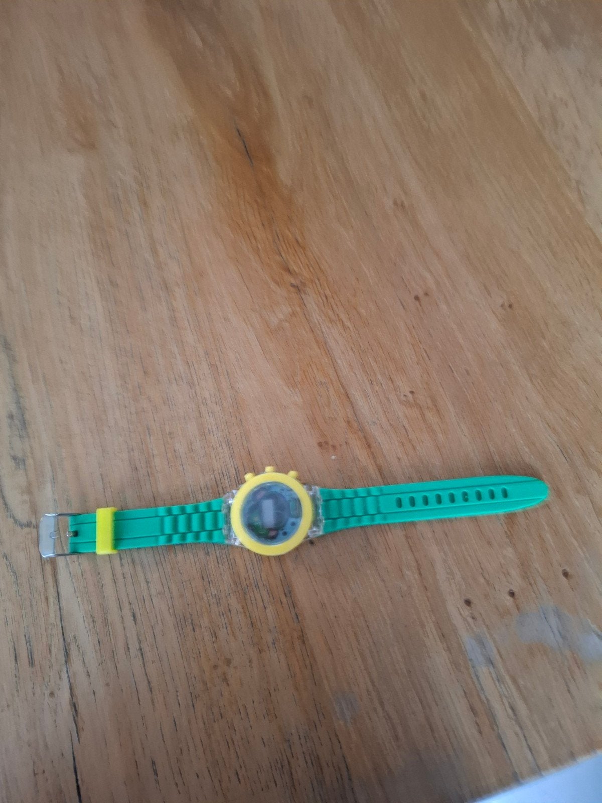 Leuk kinderhorloge met lichtgevende wijzerplaat, Ophalen of Verzenden, Gebruikt, Groen, Jongen of Meisje
