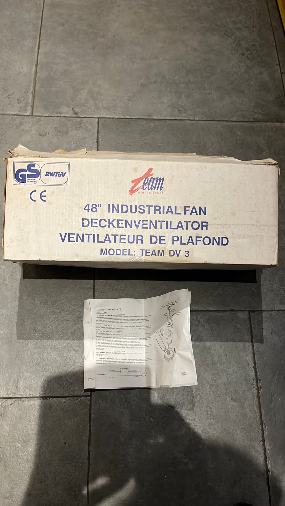 Plafondventilator zwart, Ophalen, Zo goed als nieuw, Plafondventilator