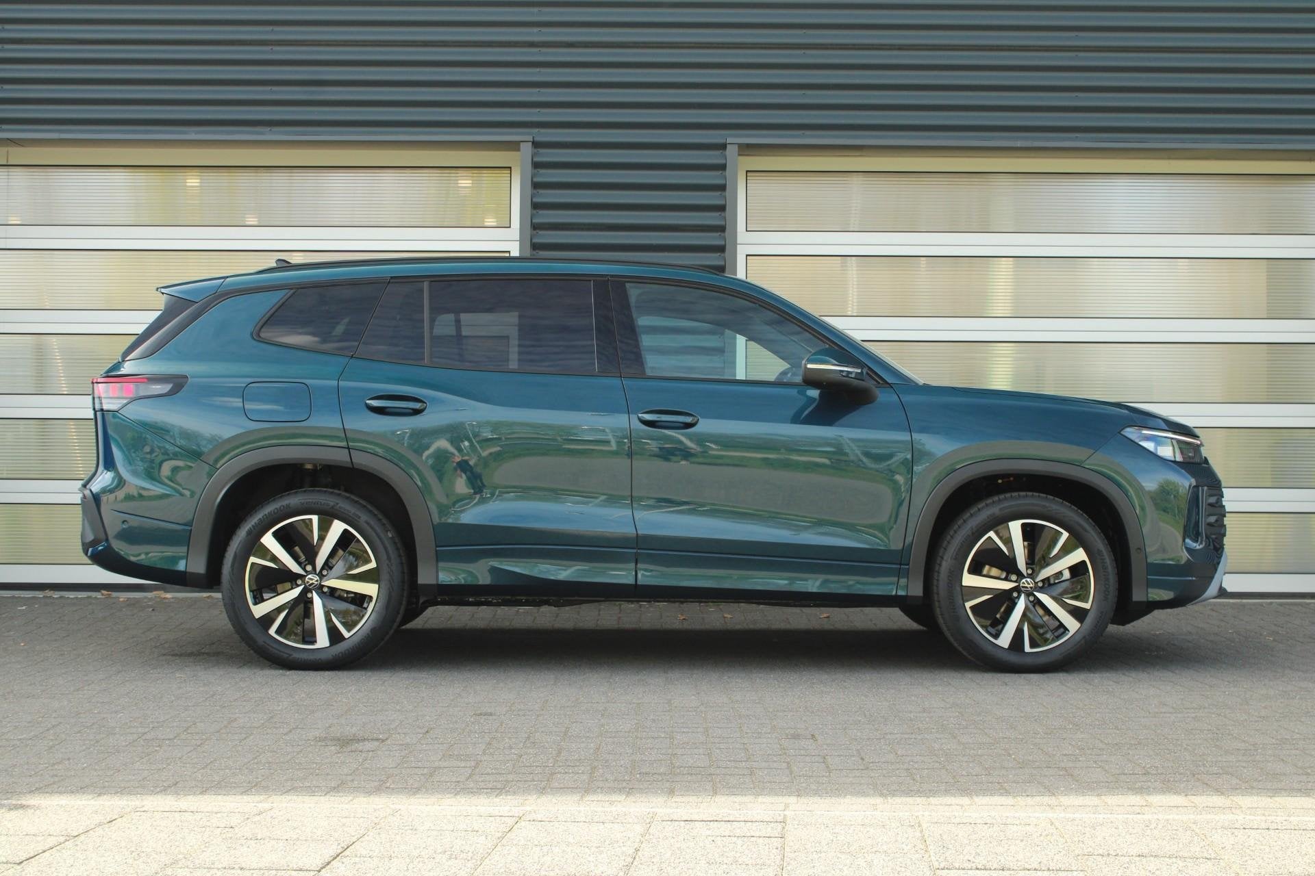 Volkswagen Tayron 1.5 eHybrid DSG 204pk Life Edition | Trekh, 12 maanden, Stof, 1498 cc, 4 cilinders