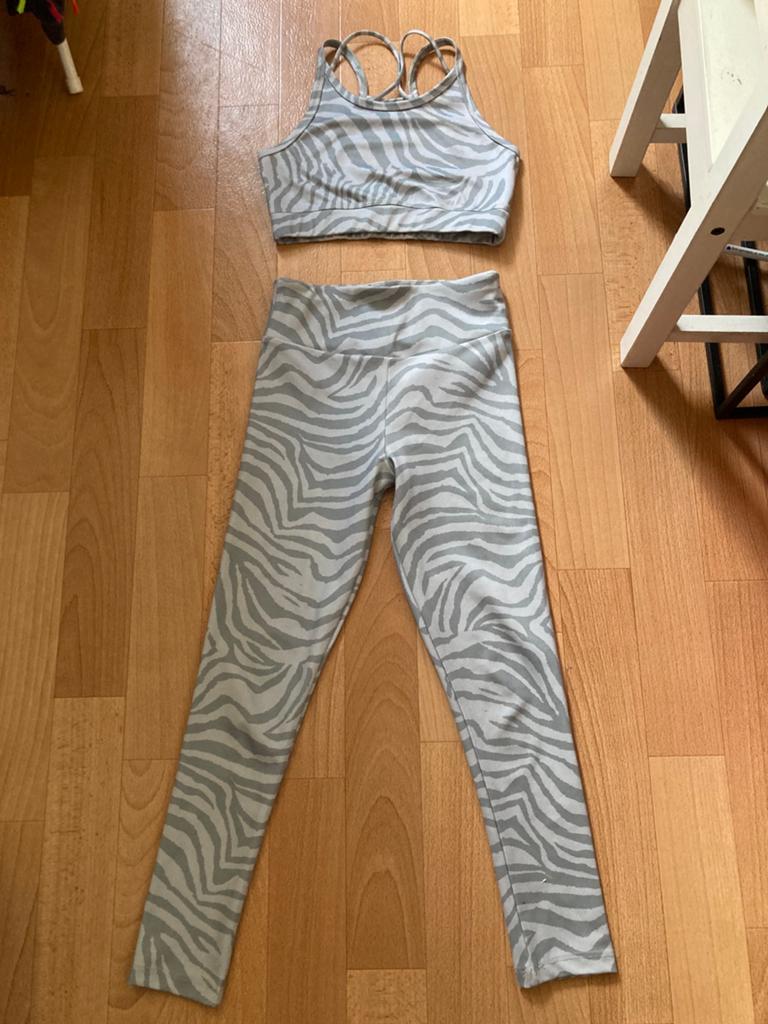 Sport setje, merk MNG, maat 134/ 140, als nieuw, Ophalen of Verzenden, Zo goed als nieuw, Meisje, Sport- of Zwemkleding