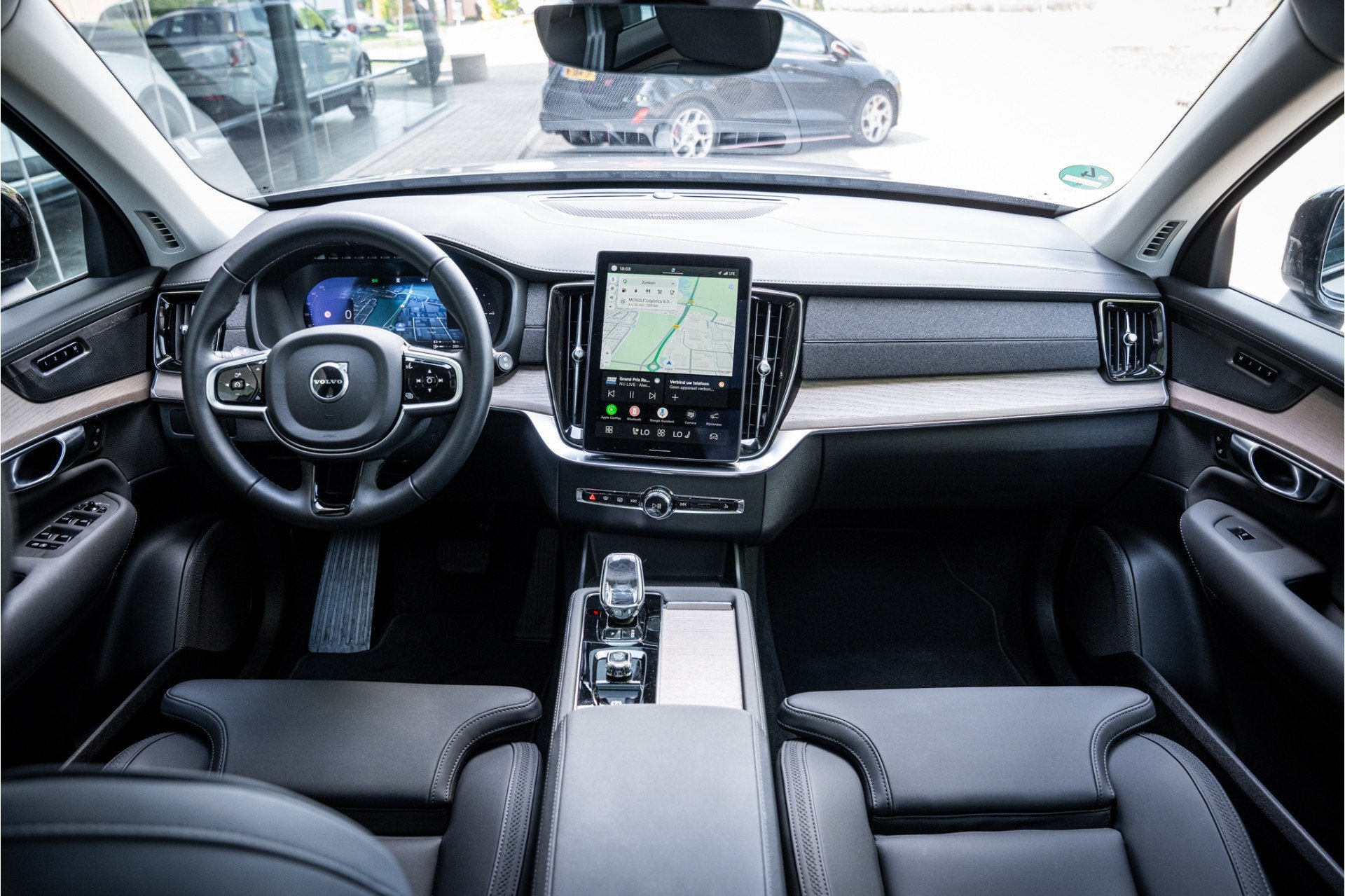 Volvo XC90 2.0 T8 Plug-in hybrid AWD PLUS DARK * Panodak * H, Gebruikt, Zwart, 4 cilinders, 7 stoelen