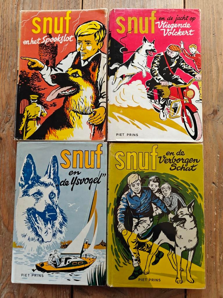 4 Vintage boeken van Snuf de Hond., Ophalen of Verzenden, Gelezen