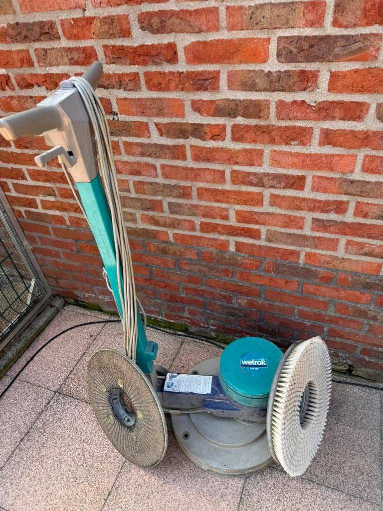 Wetrok schrobmachine, Doe-het-zelf en Verbouw, Reinigingsmachines, Ophalen of Verzenden, Gebruikt, Schrobmachine