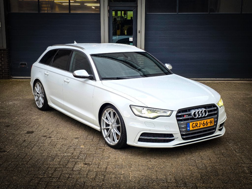 Audi S6 Avant 530pk Quattro S-Tronic - Dealer Onderhouden, Auto's, Automaat, Adaptive Cruise Control, Wit, Stationwagon