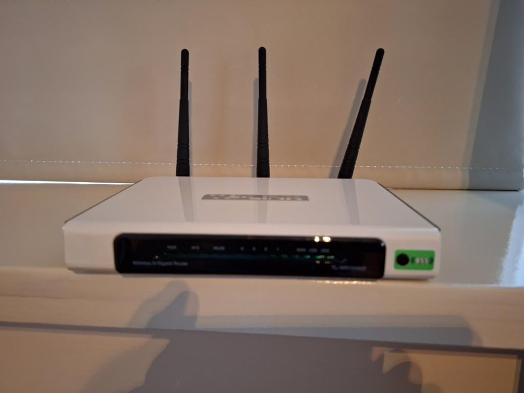 TP-Link Wireless N Router met 3 antennes, Computers en Software, Netwerk switches, Ophalen of Verzenden