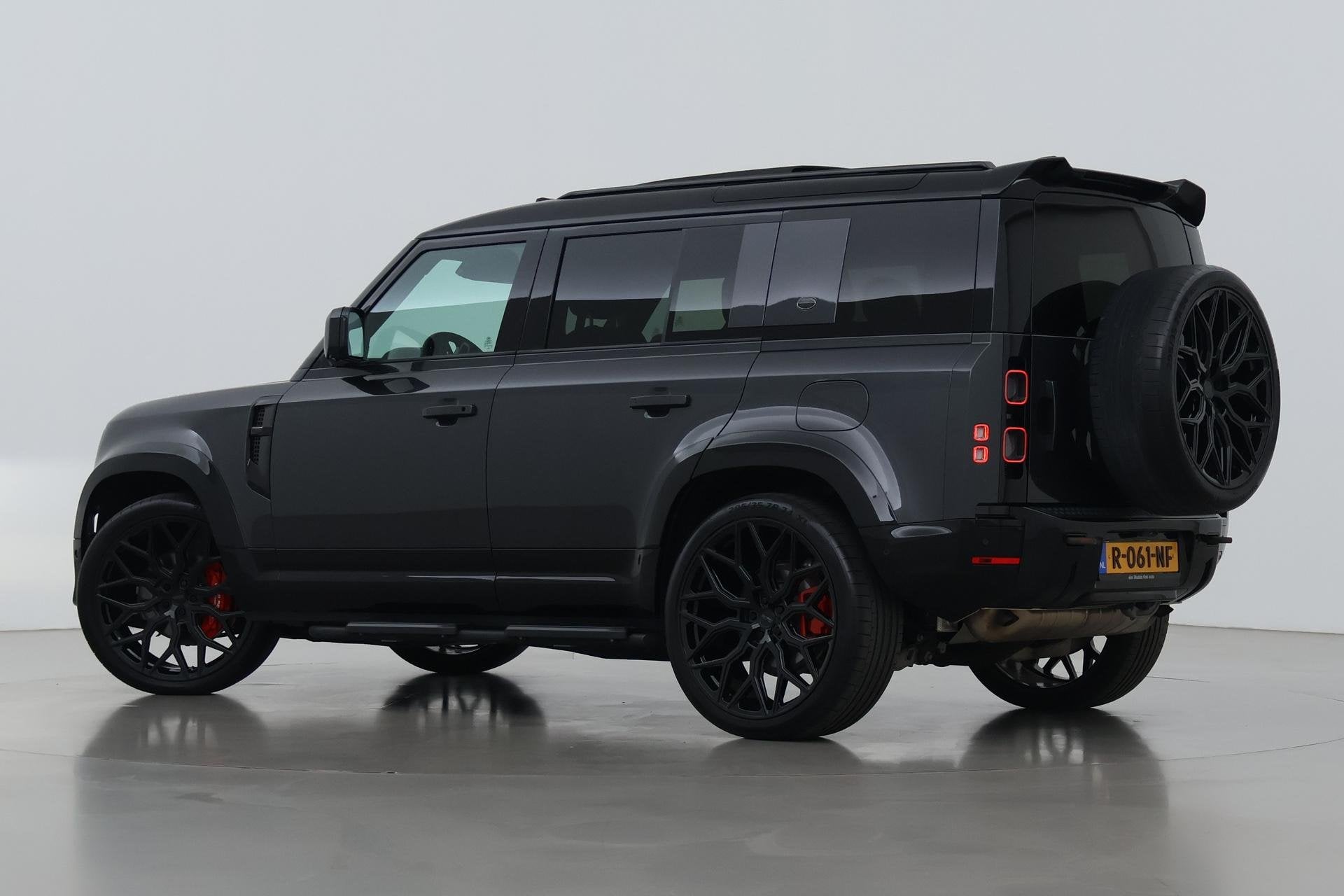 Land Rover Defender 110 2.0 P400e 110 X | Urban | 24 Inch Vo, Auto's, Land Rover, Automaat, 404 pk, Gebruikt, 4 cilinders