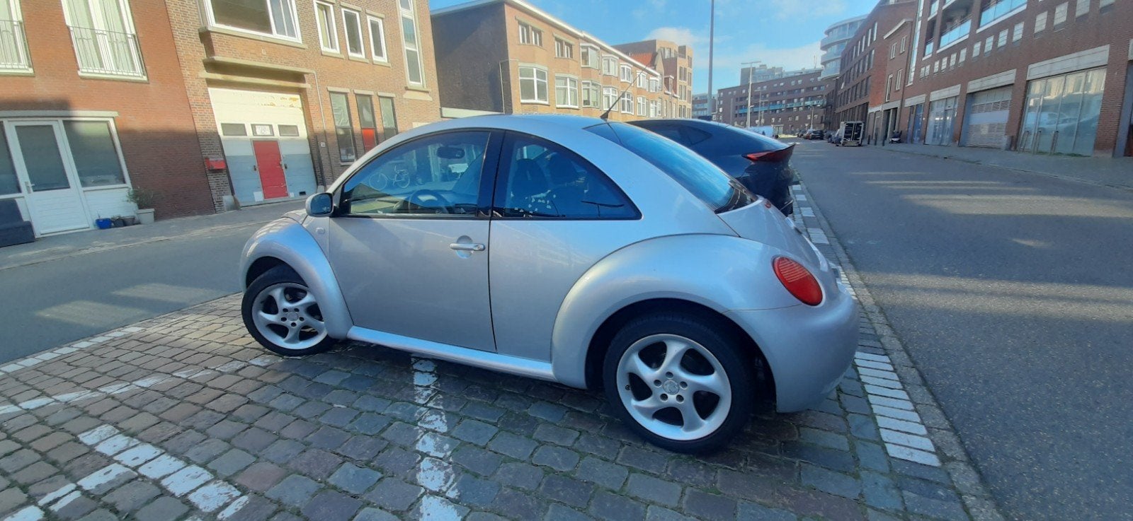 Volkswagen Beetle bjr 2001 17 inch Cup velgen. Apk TM 7-2027, foto 2