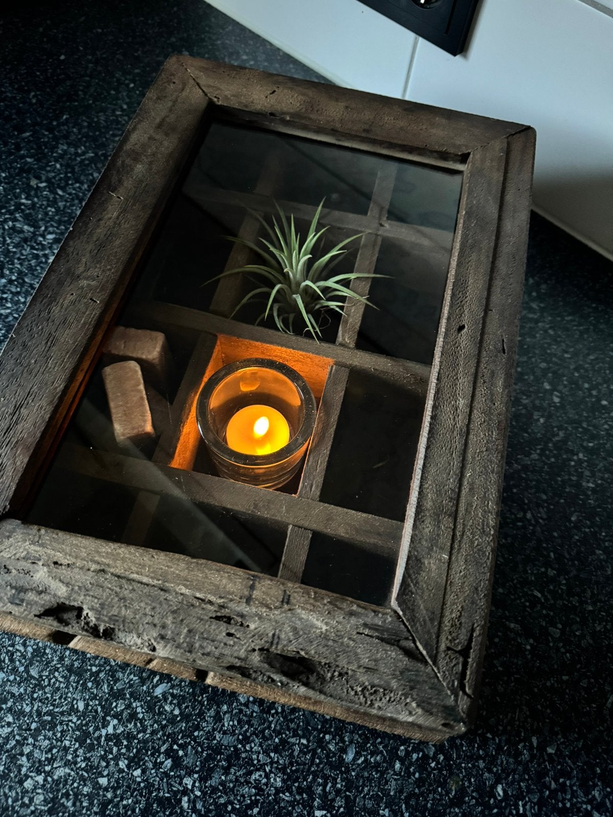 Gruttersbak driftwood met glazen klep, Ophalen, Gebruikt, Hout