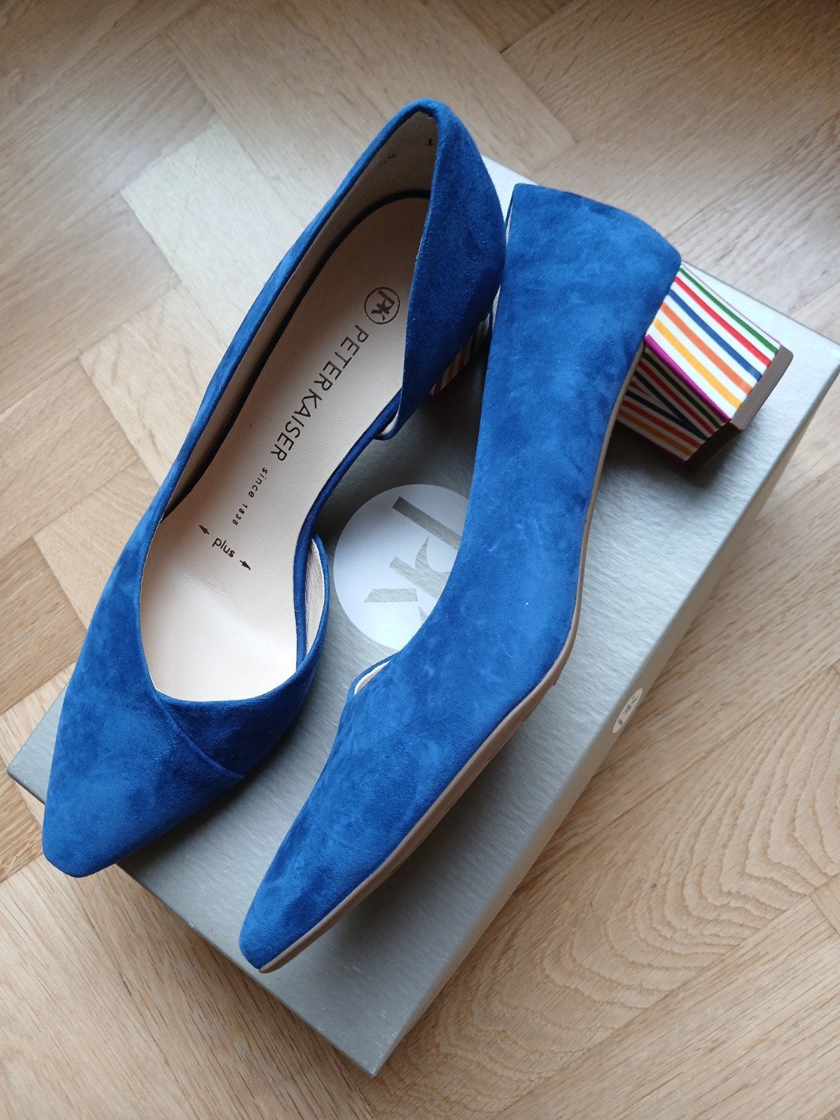 Damesschoenen, leer. Maat 39 Nieuw, Ophalen of Verzenden, Nieuw, Blauw, Pumps