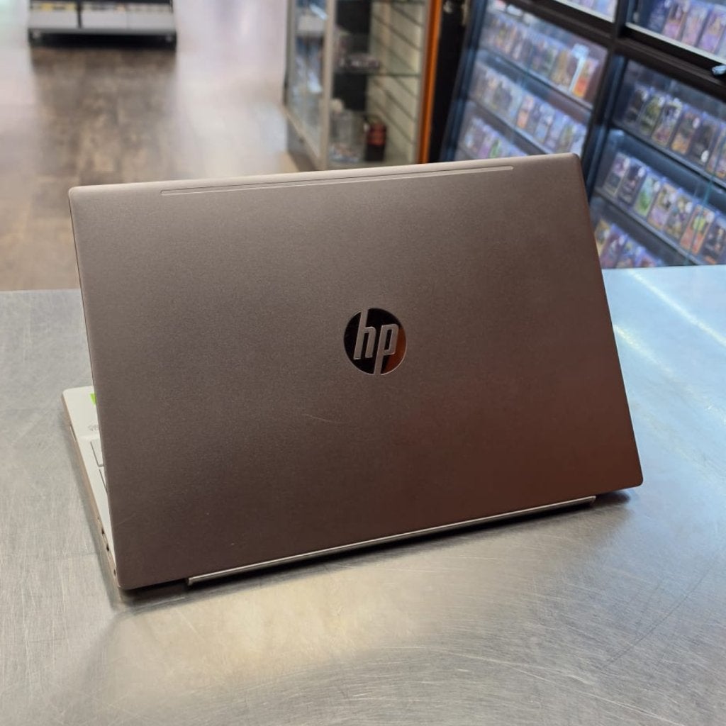 HP Pavilion 15-CS3848ND 15,6'' Laptop, Computers en Software, Windows Laptops, HP, Zo goed als nieuw, Support@hp.com, 1501 Page Mill Road
Palo Alto, CA 94304
USA