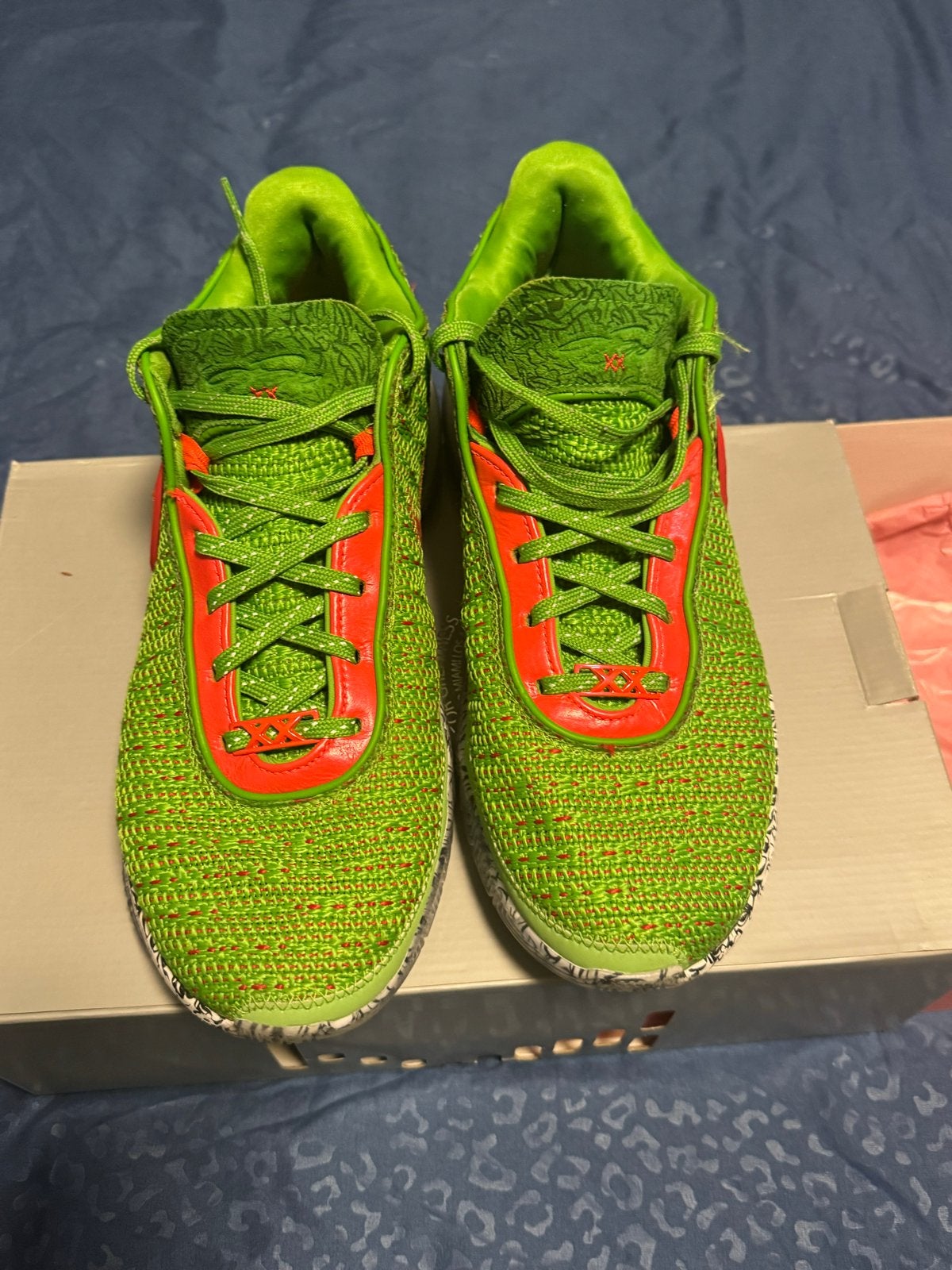 Nike LeBron XX Groen/Rood Sneakers, Ophalen of Verzenden, Zo goed als nieuw, Schoenen
