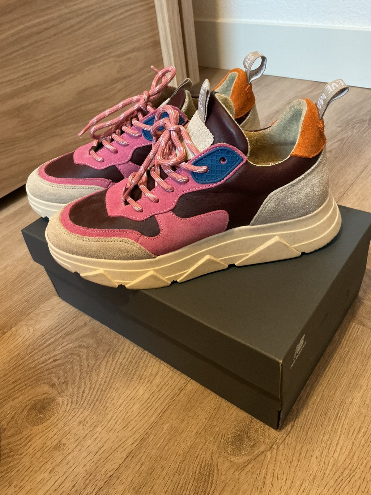 Steve madden sneakers 39 nieuw, Ophalen, Nieuw, Sneakers of Gympen