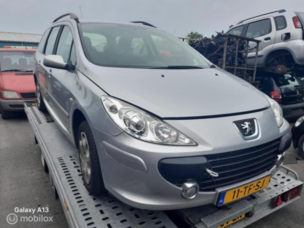 Peugeot 307 Break 1.6-16V ONDERDELEN, Gebruikt, Peugeot, Peugeot