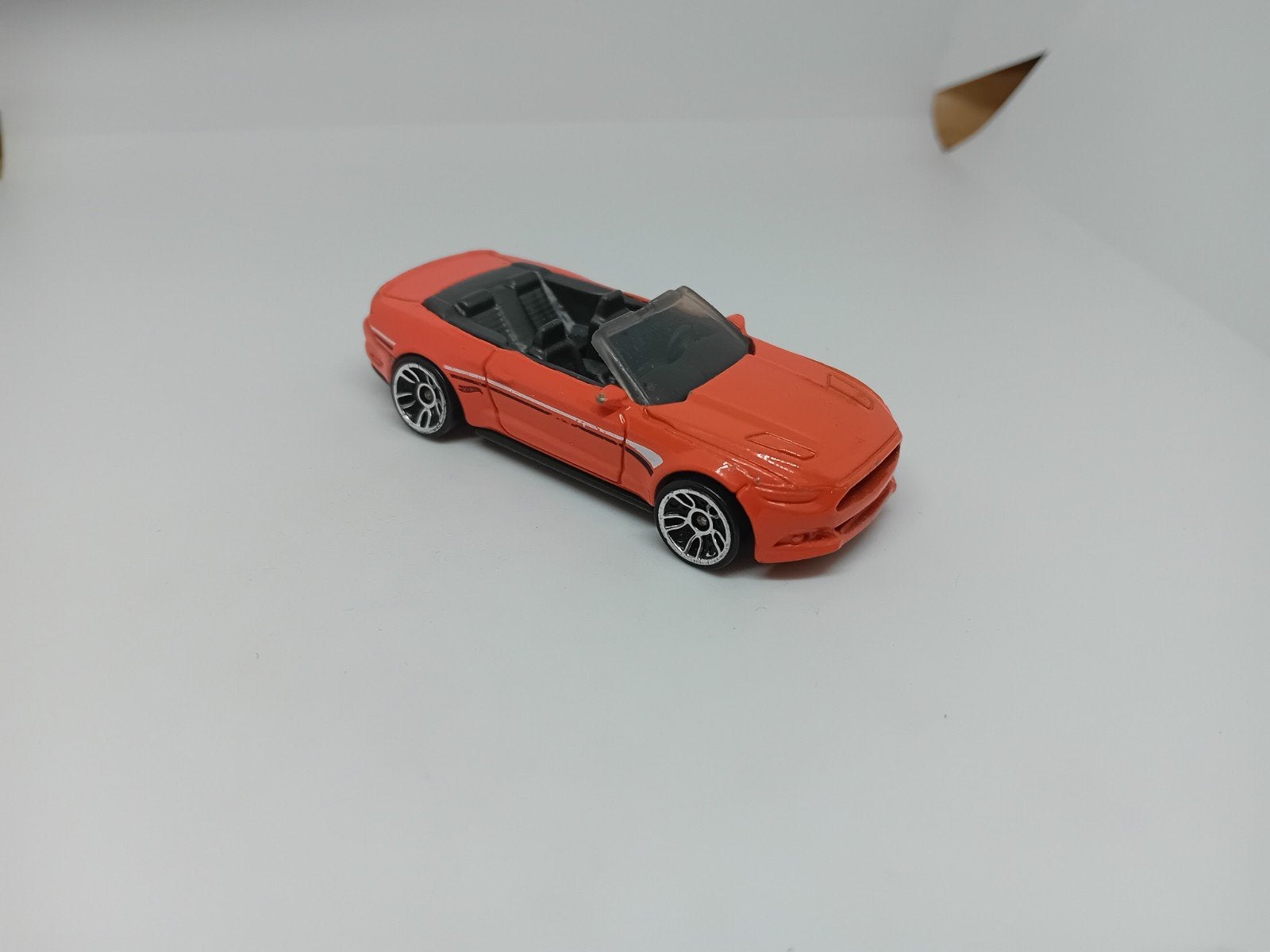 Hot Wheels 2015 Ford Mustang GT Convertible(2), Ophalen of Verzenden, Zo goed als nieuw, Auto