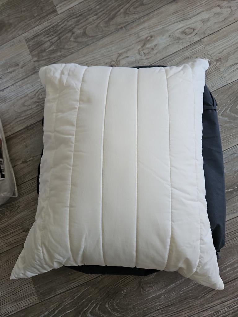 Eldboll kussen Ikea, Ophalen, Nieuw, Wit, Vierkant